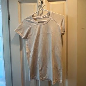 Lululemon swiftly tech white size 8